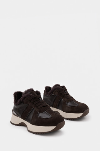 Кроссовки из натуральной замши