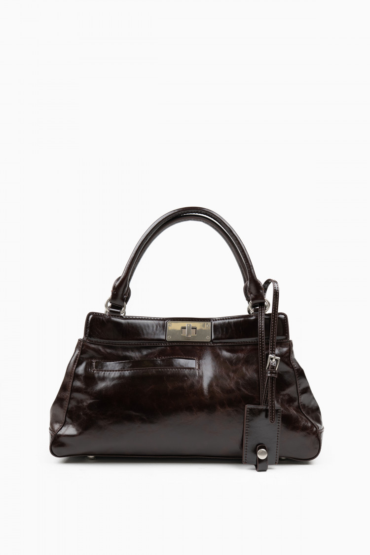 Тоут шоколадный лак