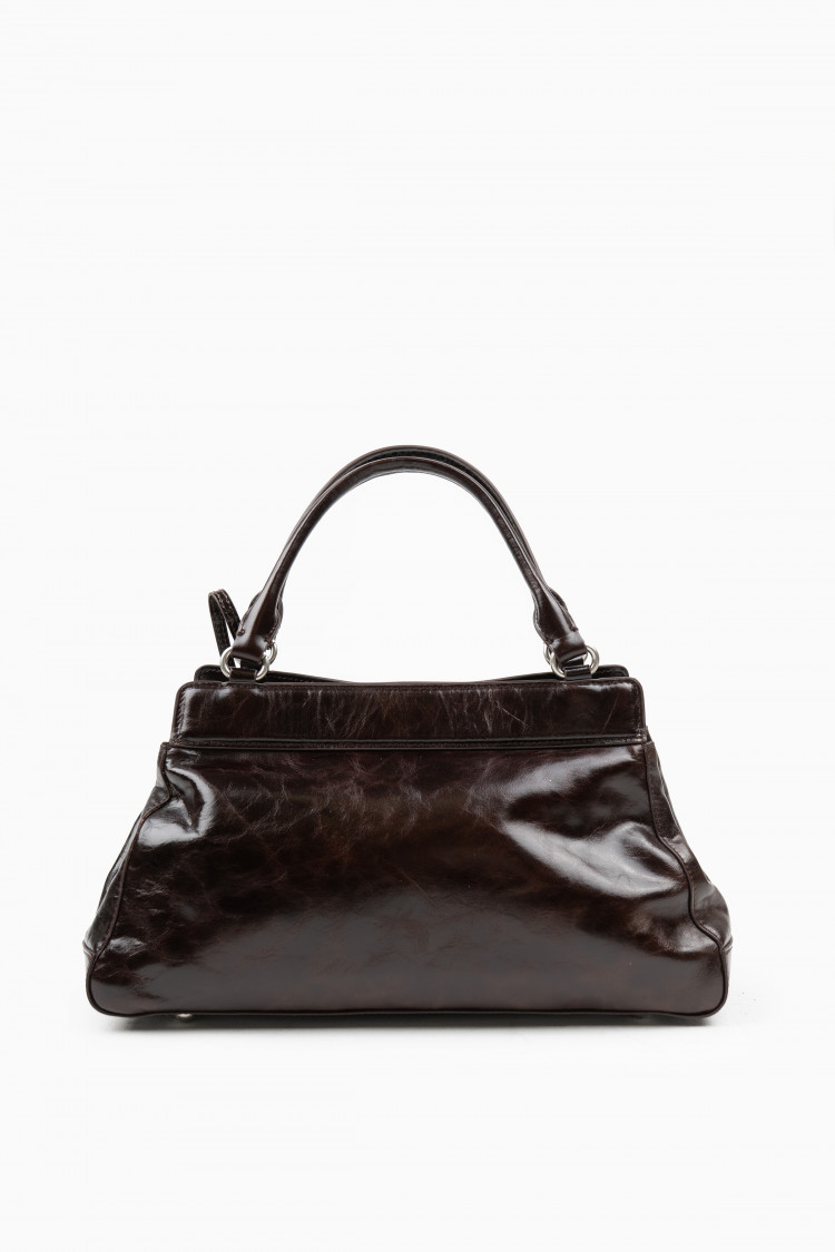 Тоут шоколадный лак