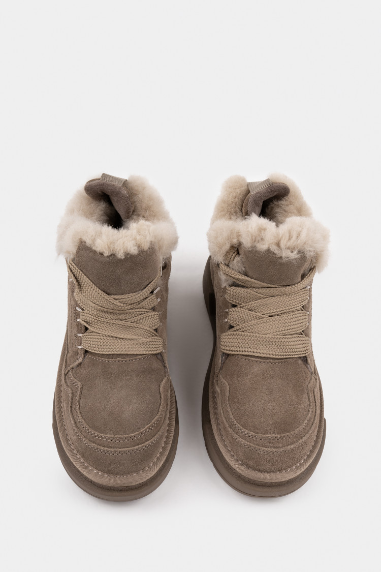 Кеды из натуральной замши