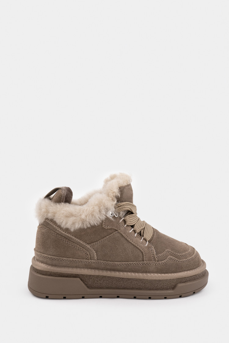 Кеды из натуральной замши