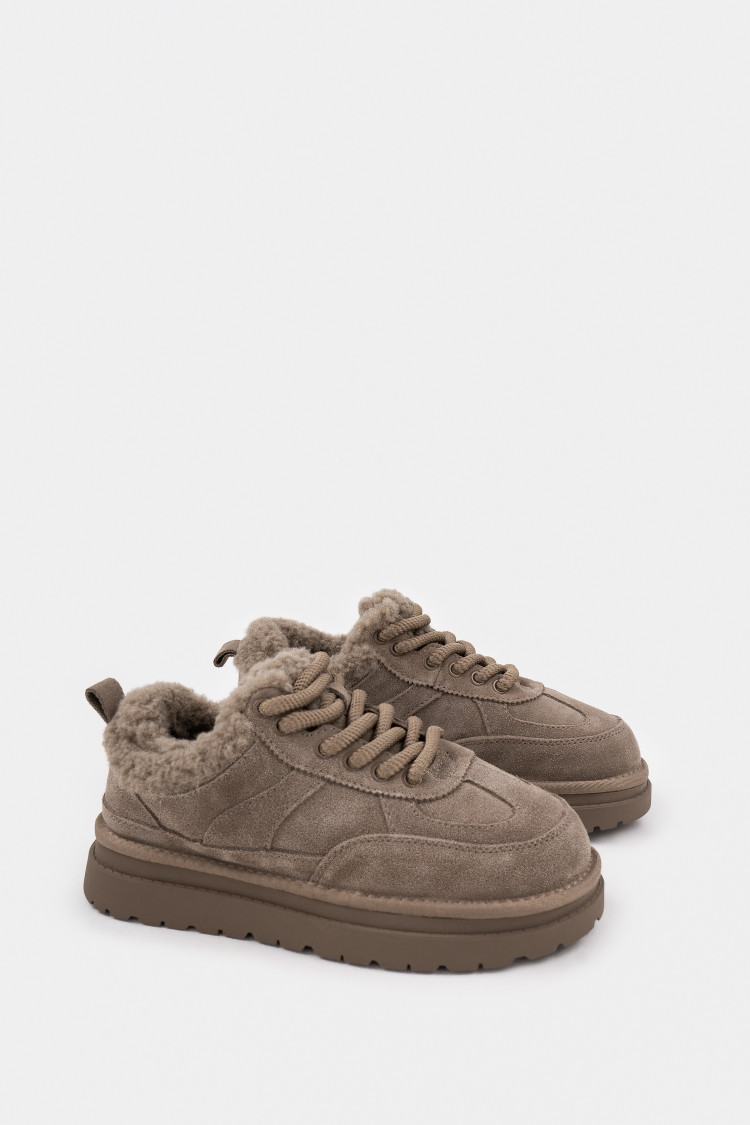 Кеды из натуральной замши