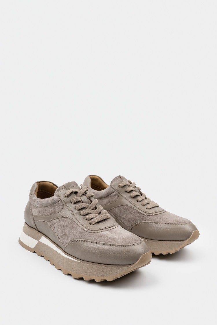 Кроссовки из натуральной замши