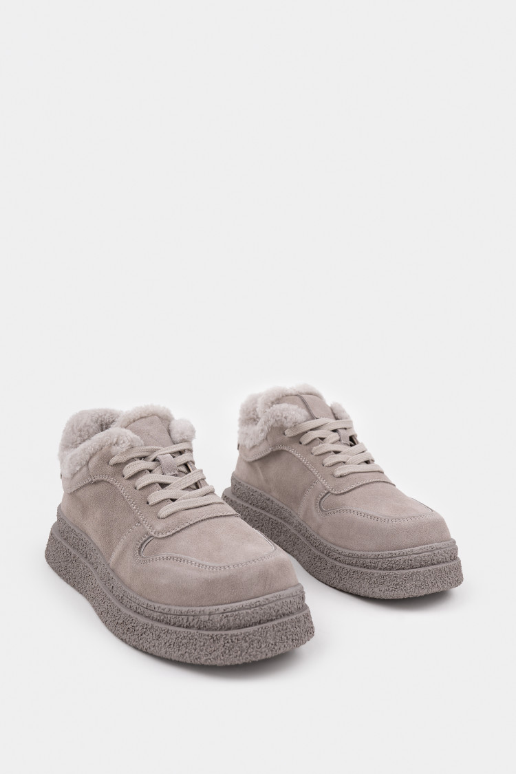 Кеды из натуральной замши