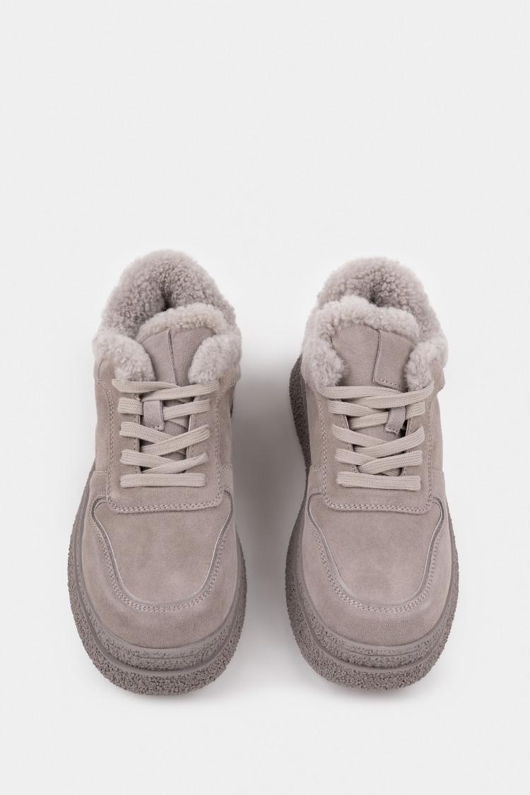 Кеды из натуральной замши