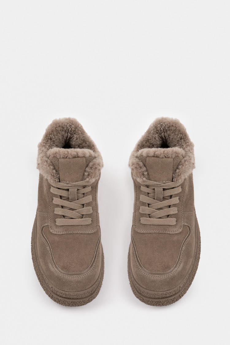 Кеды из натуральной замши