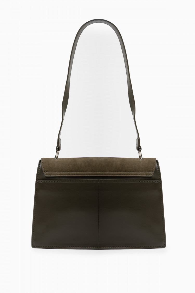 Тоут коричневый