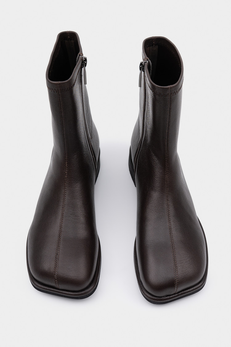 Ботинки из натуральной кожи