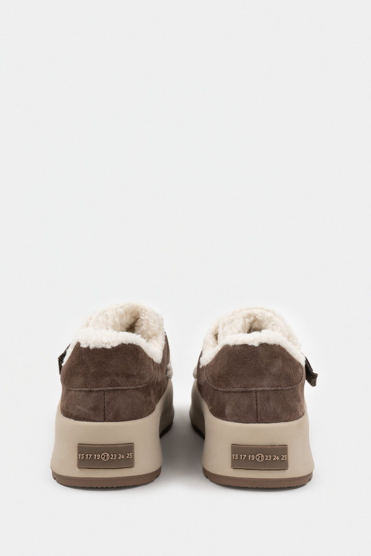 Кеды из натуральной замши