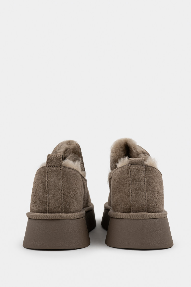 Угги из натуральной замши Угги из натуральной замши