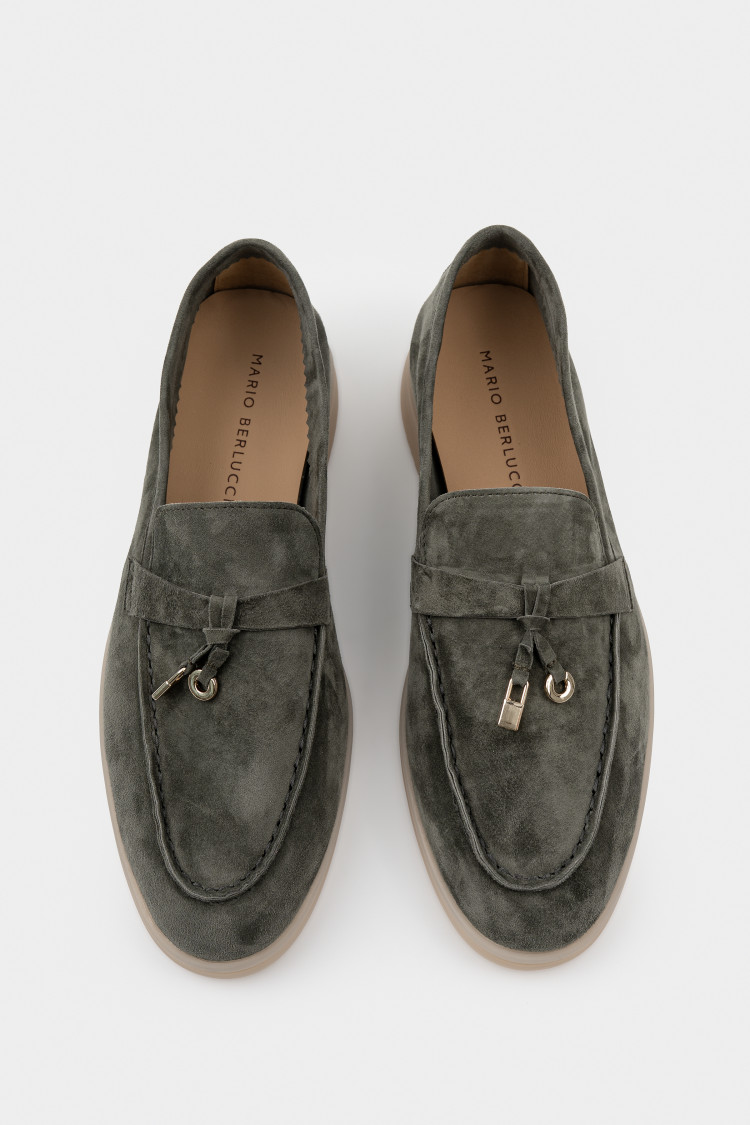 Лоферы из натуральной замши 