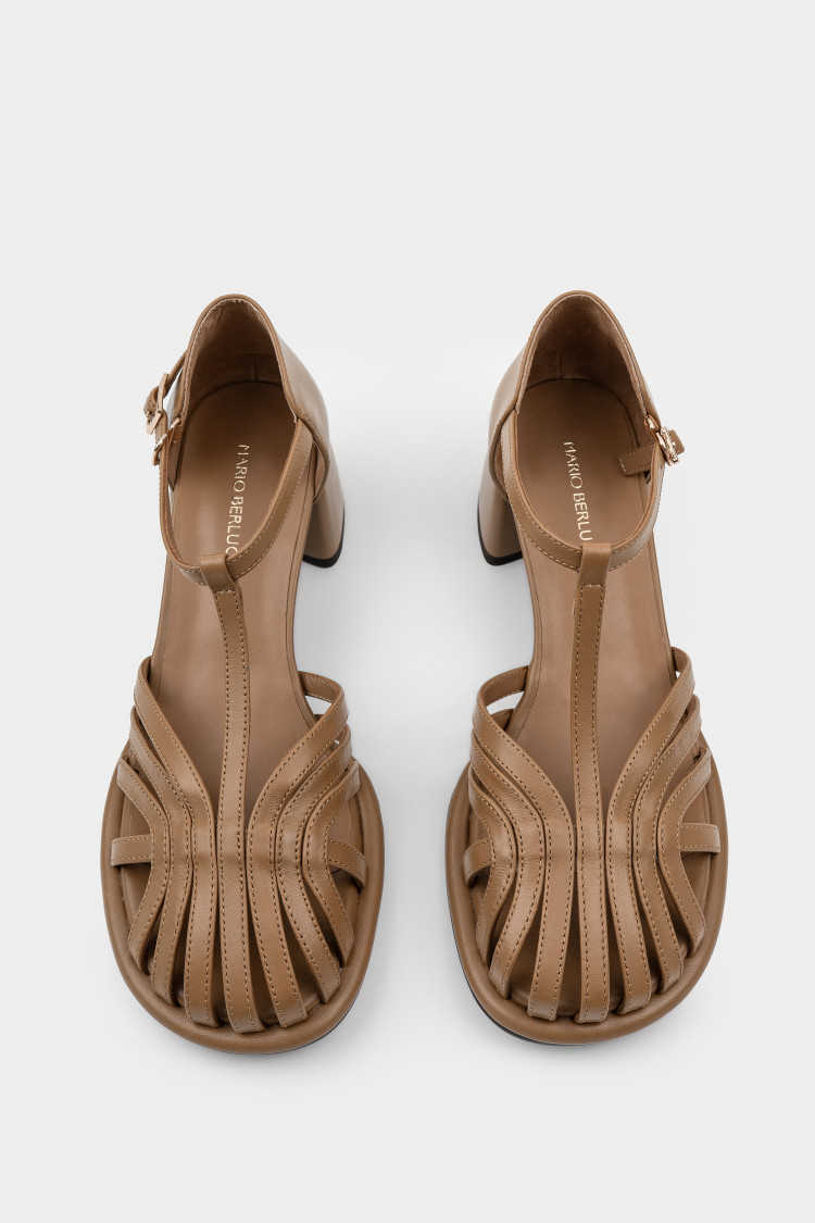 Босоножки из натуральной кожи 