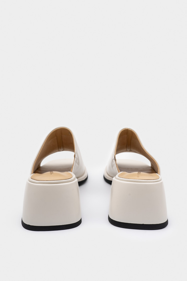 Сабо из натуральной кожи 