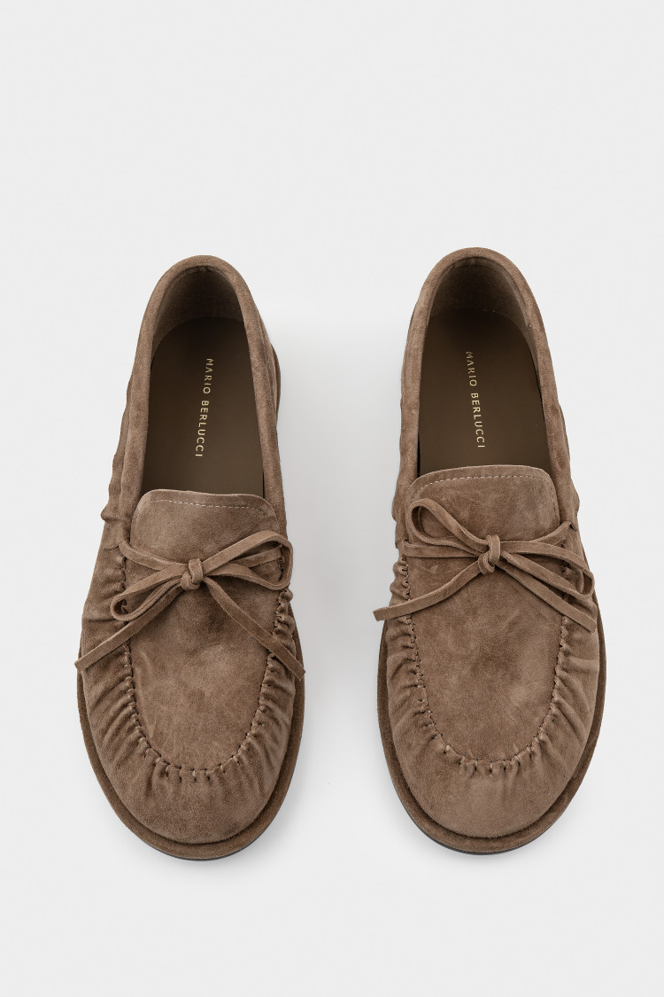 Лоферы из натуральной замши 