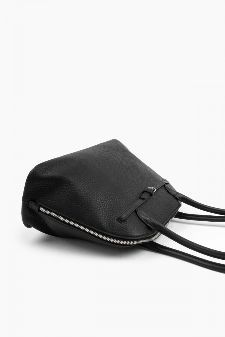 Боулер черный жемчуг