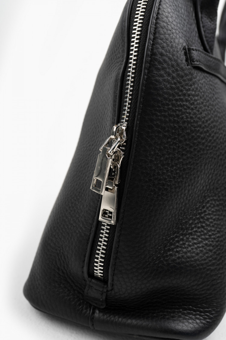 Боулер черный жемчуг