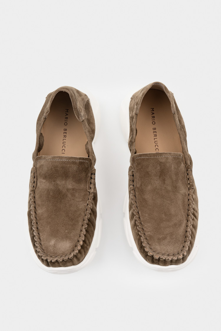 Мокасины из натуральной замши