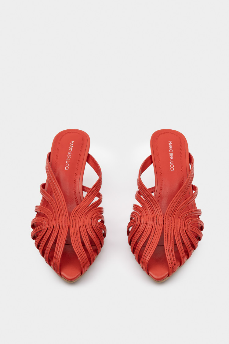 Сабо из натуральной кожи 