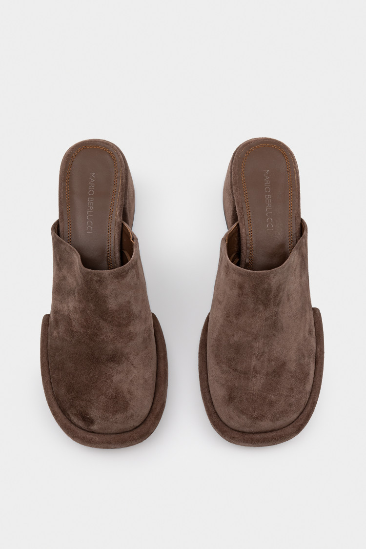 Сабо из натуральной замши 