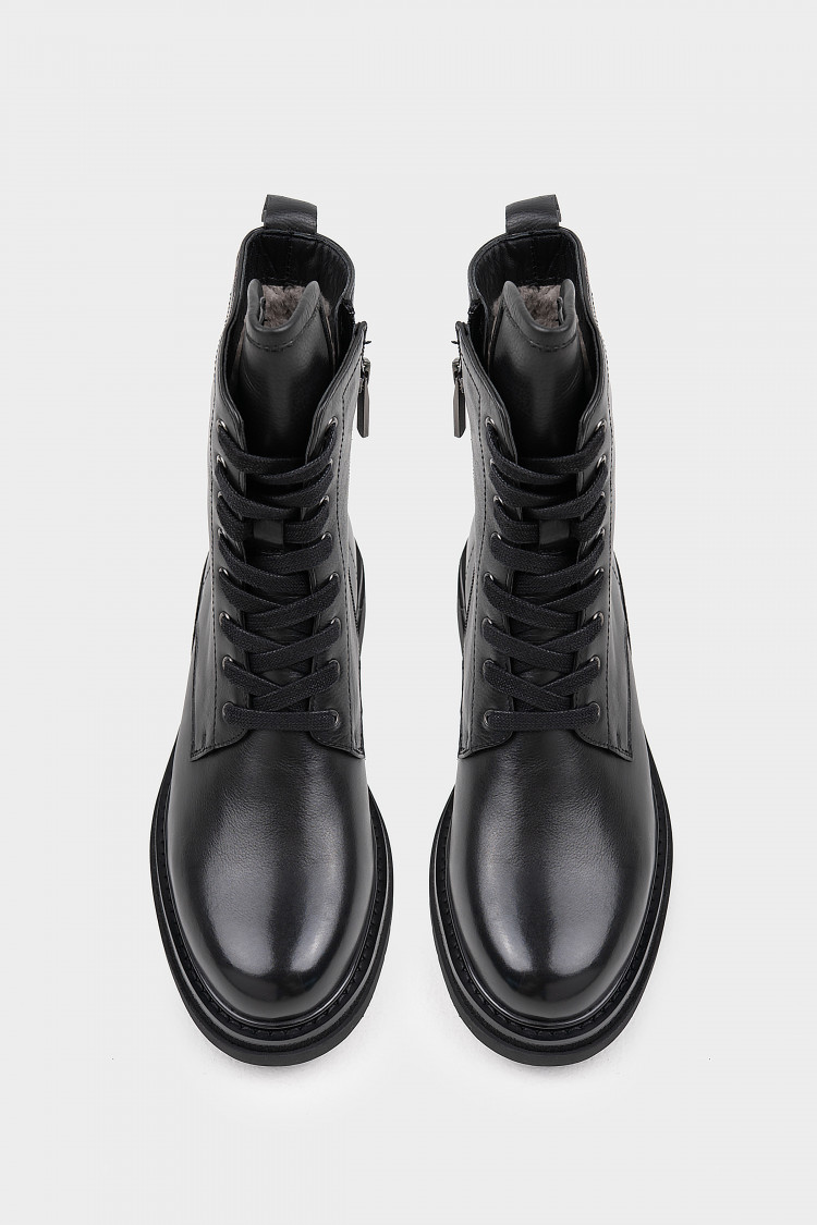 Ботинки из натуральной кожи