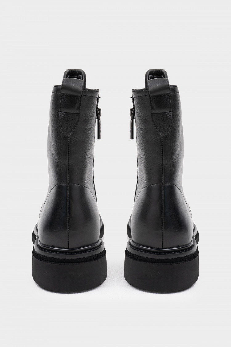 Ботинки из натуральной кожи