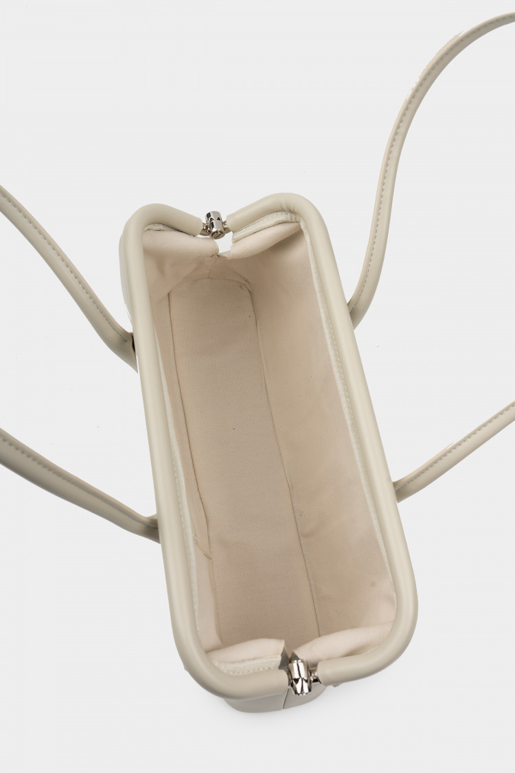 Багет молочный