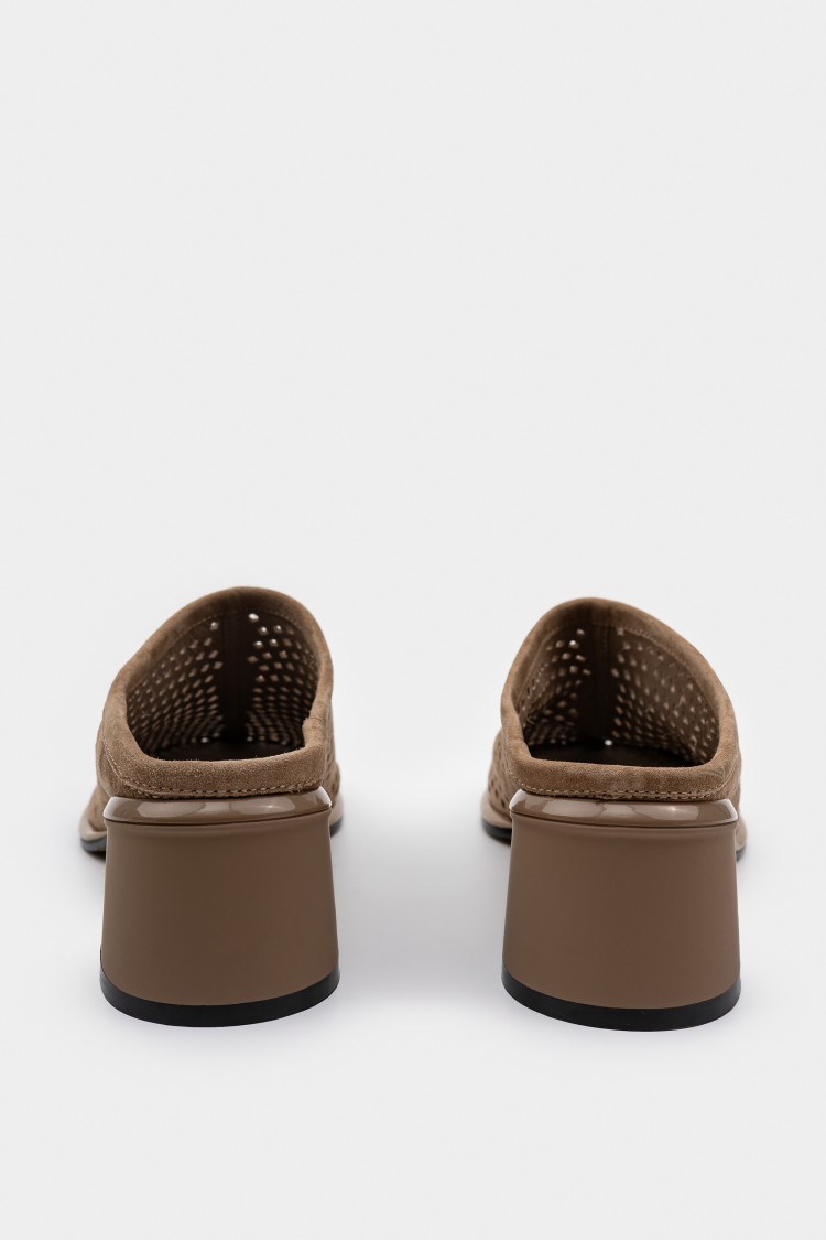 Сабо из натуральной замши