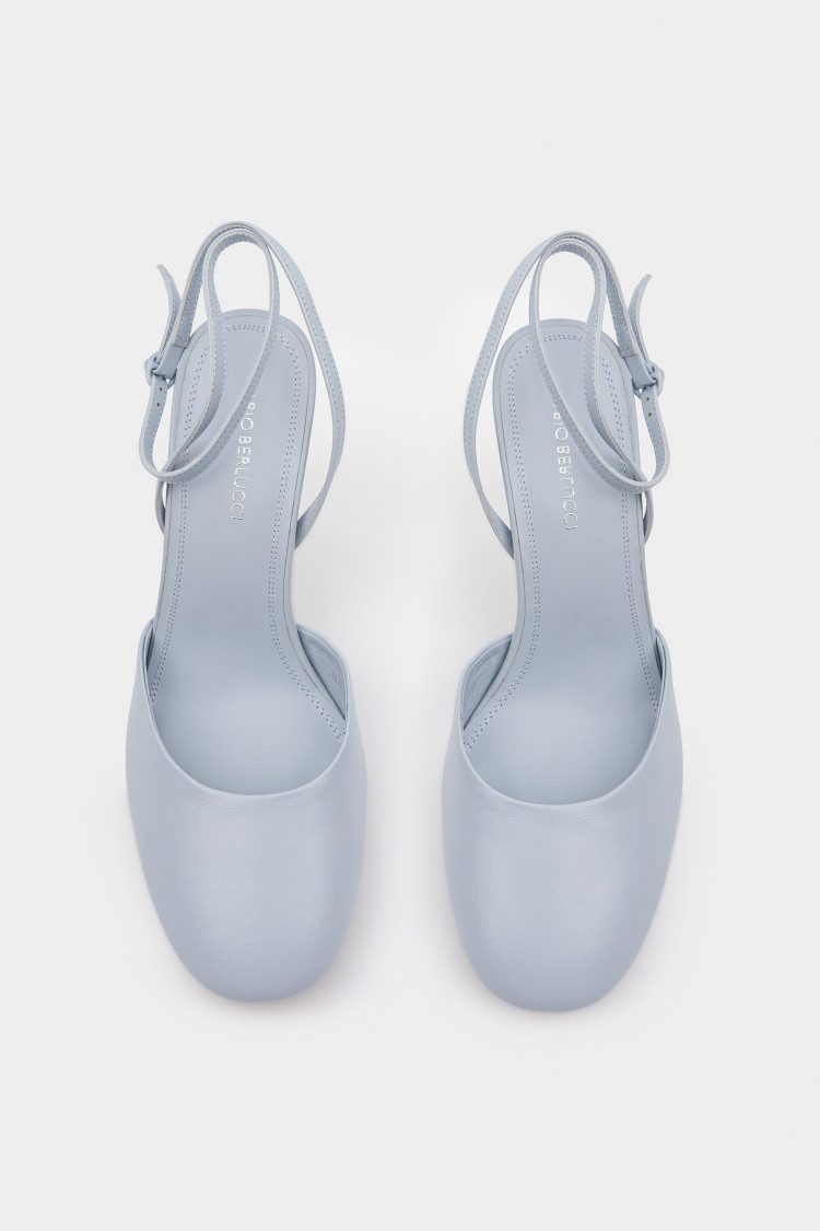 Босоножки из натуральной кожи 