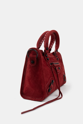 Тоут рубиновый