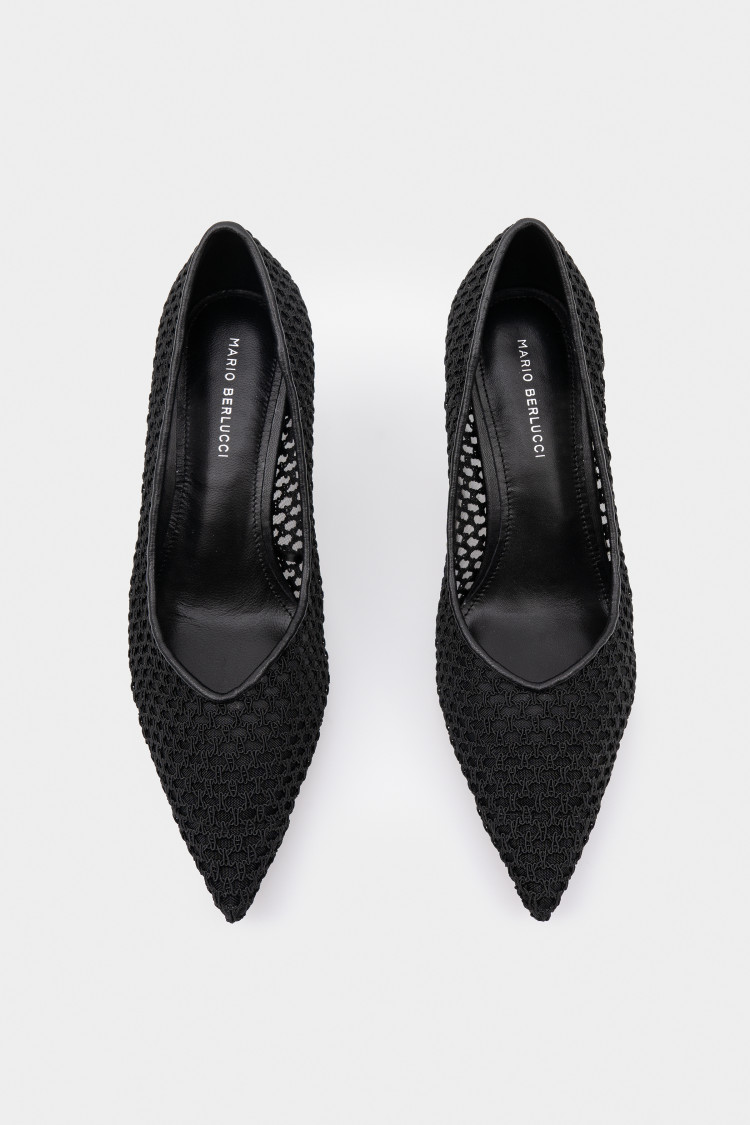 Туфли из текстиля