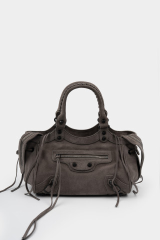 Боулер дымчатый