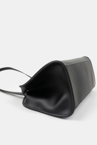 Кросс-боди черный глянец