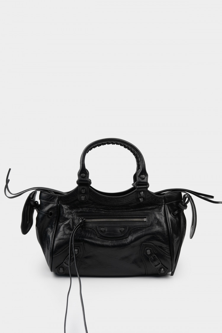 Боулер черный жемчуг