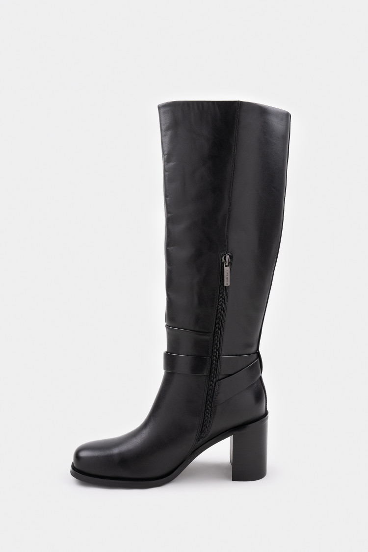 Сапоги из натуральной кожи