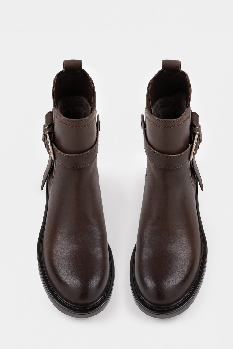 Ботинки из натуральной кожи