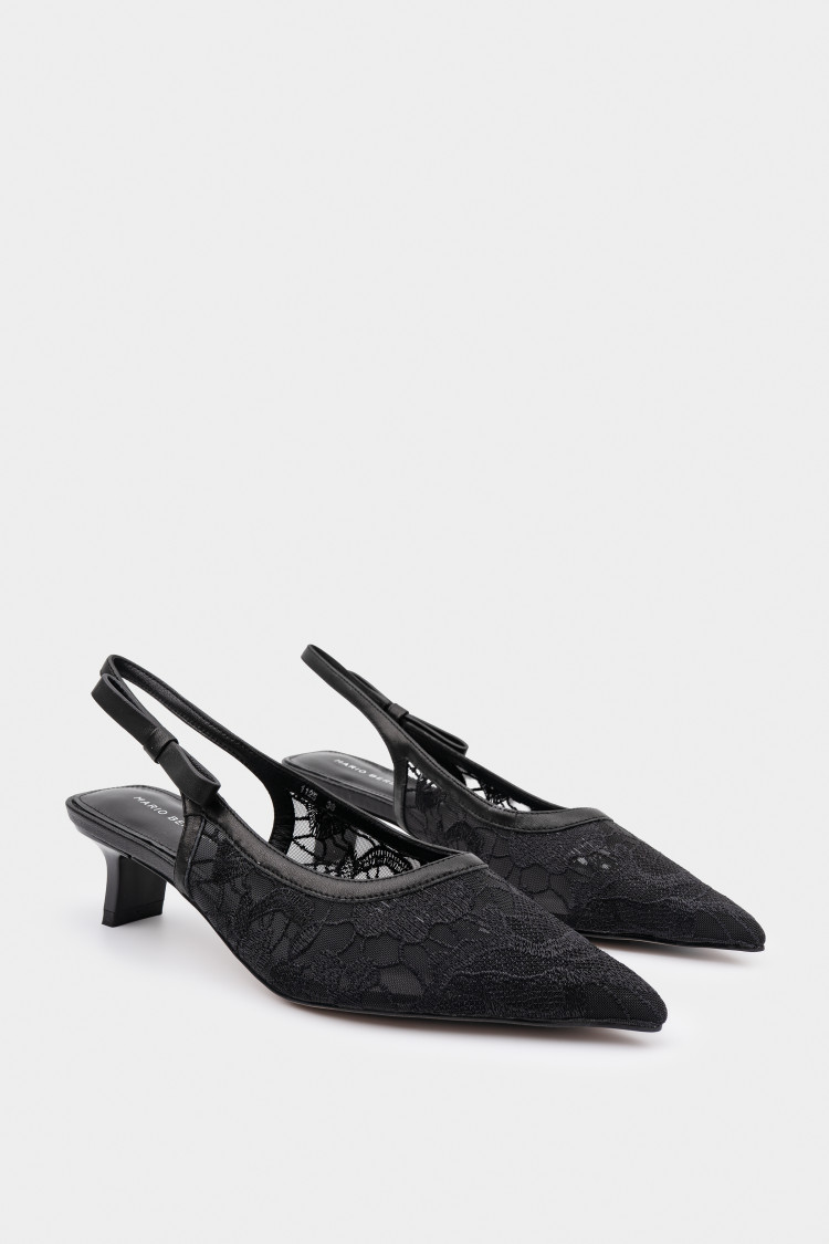 Босоножки из кружева