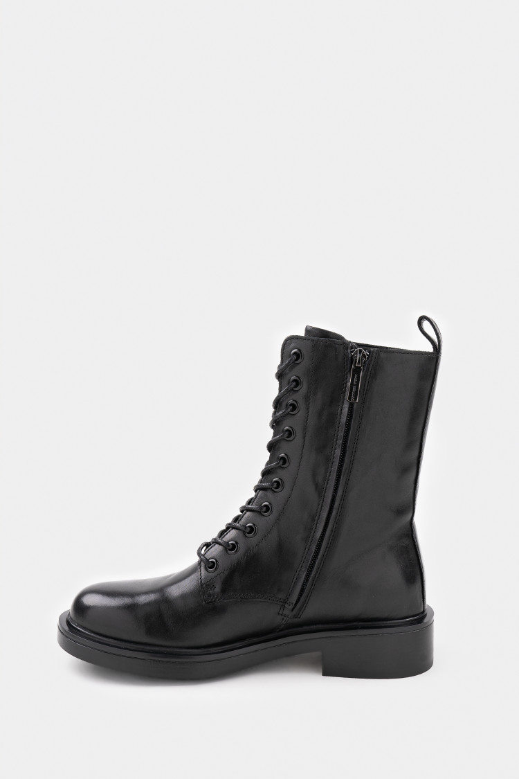 Ботинки из натуральной кожи