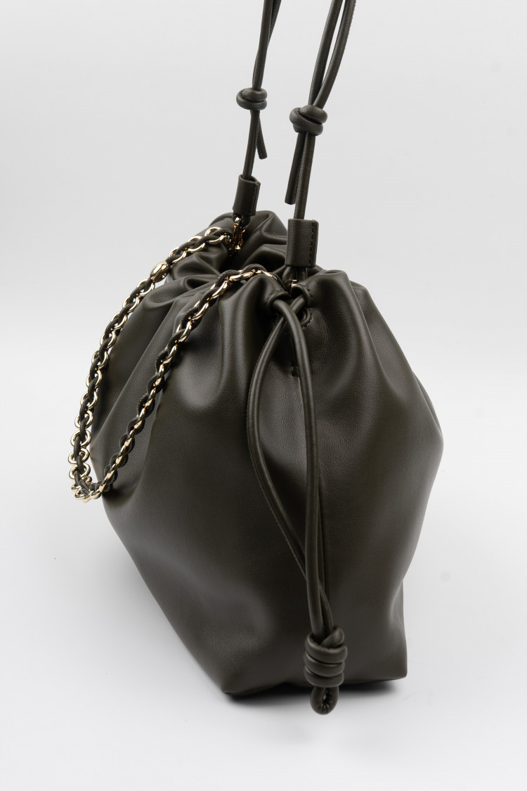 Тоут оливковый