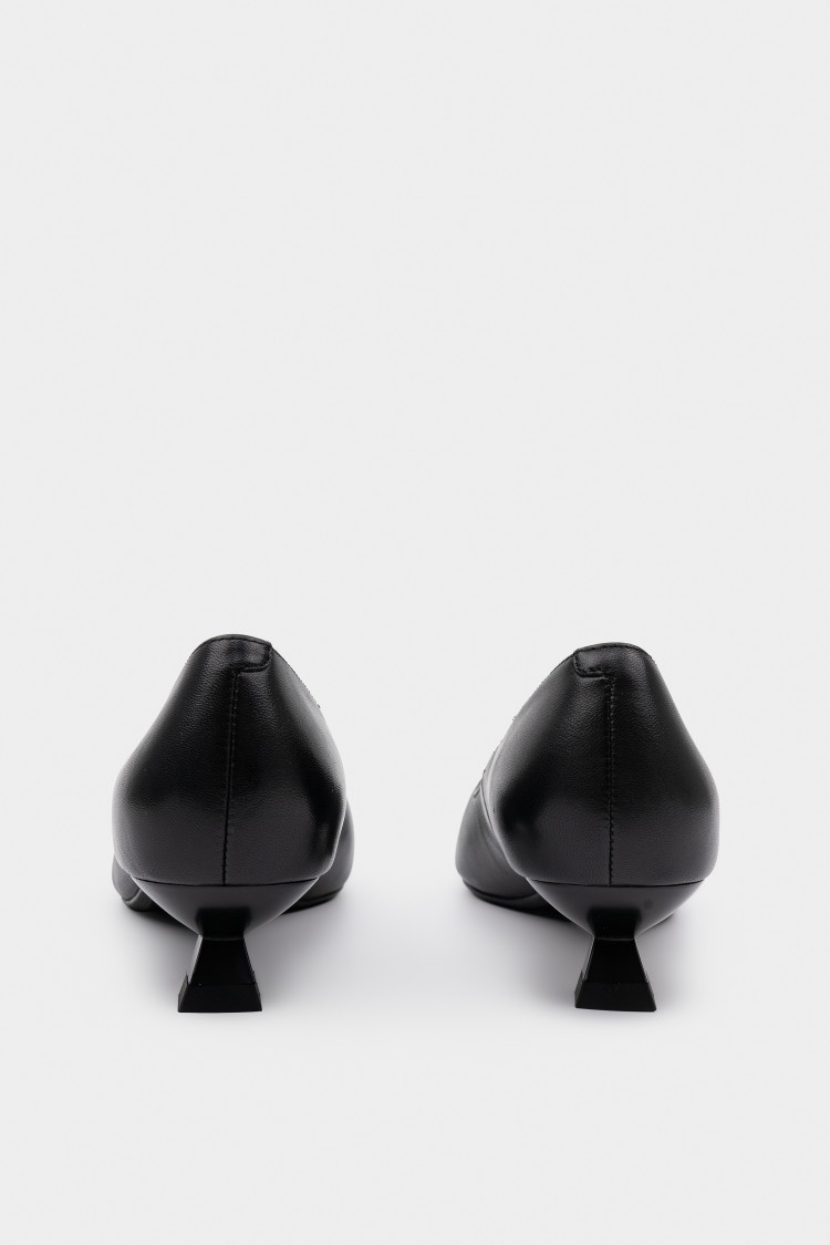 Туфли из натуральной кожи