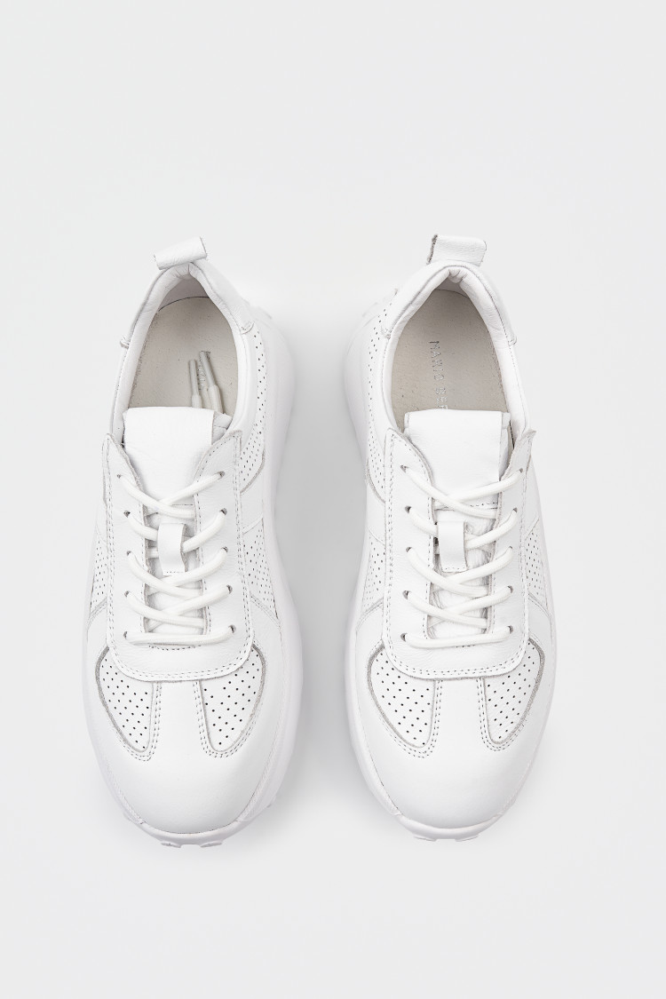 Кроссовки из натуральной кожи 