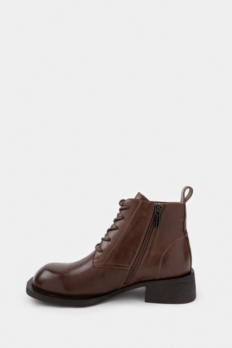 Ботинки из натуральной кожи