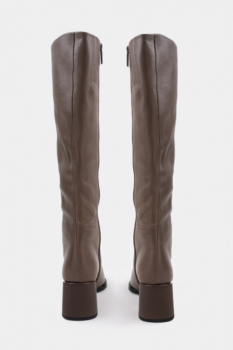 Сапоги из натуральной кожи