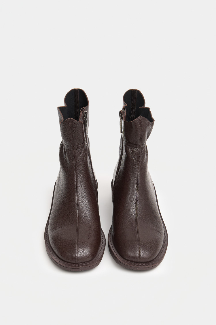 Ботинки из натуральной кожи