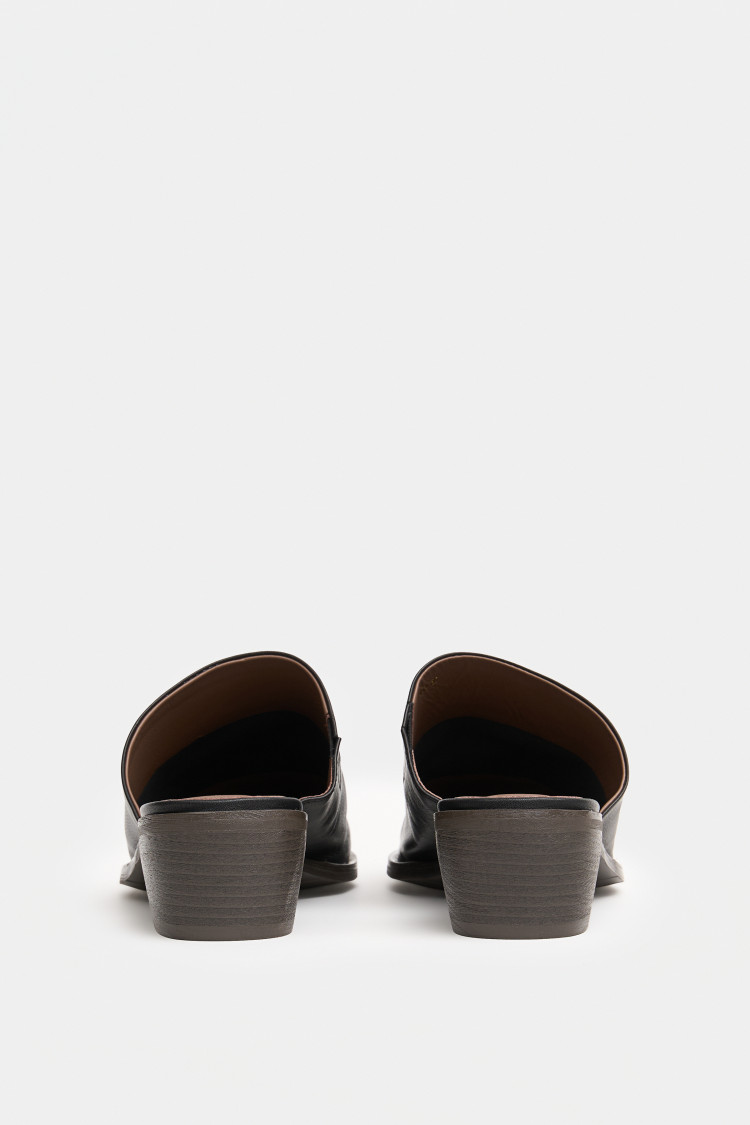 Сабо из натуральной кожи 