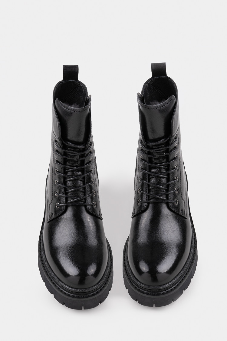 Ботинки из натуральной кожи