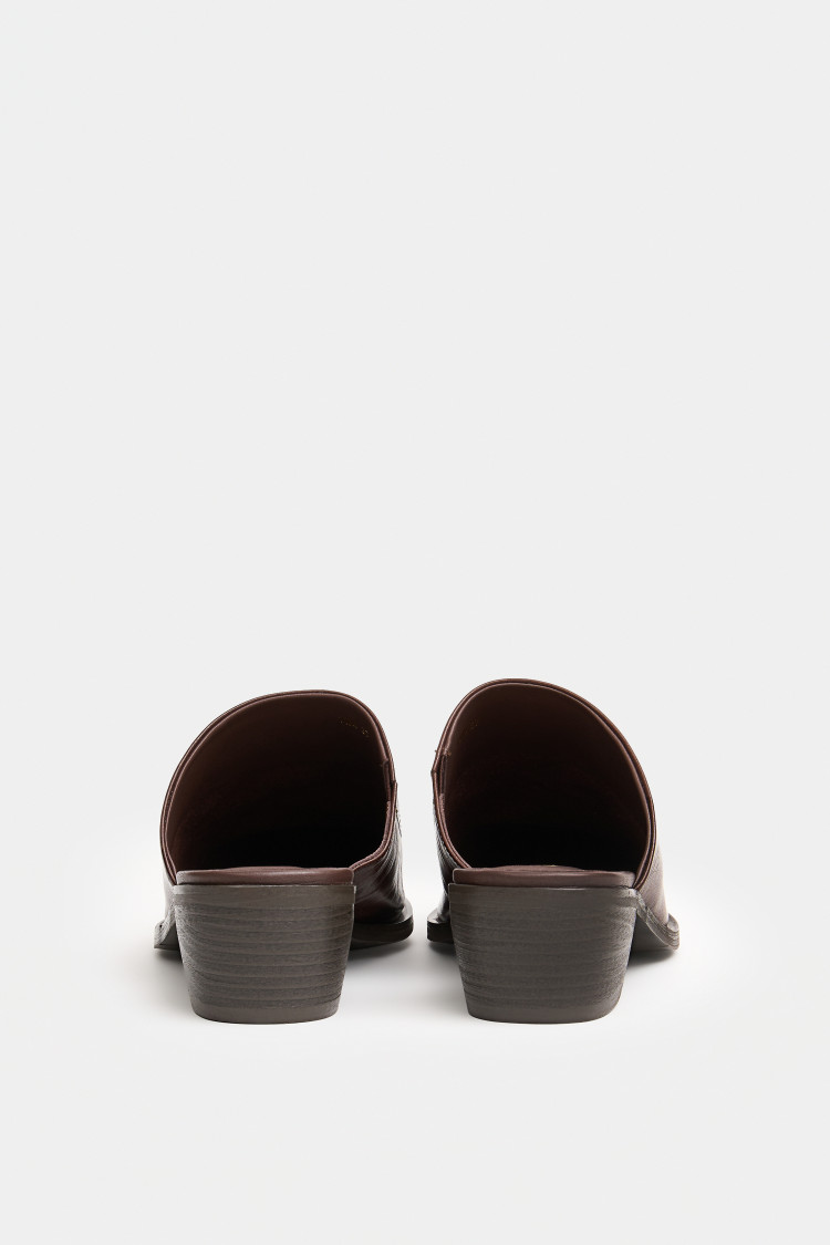 Сабо из натуральной кожи 