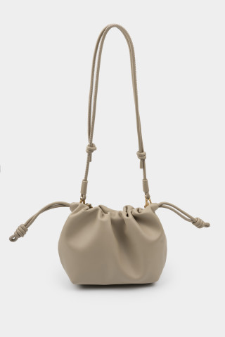 Тоут молочный