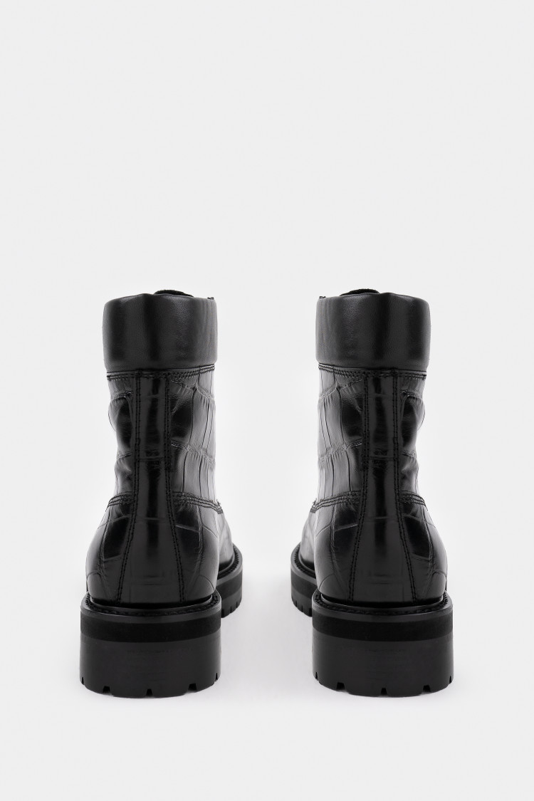 Ботинки из натуральной кожи