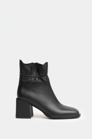 Ботильоны из натуральной кожи 