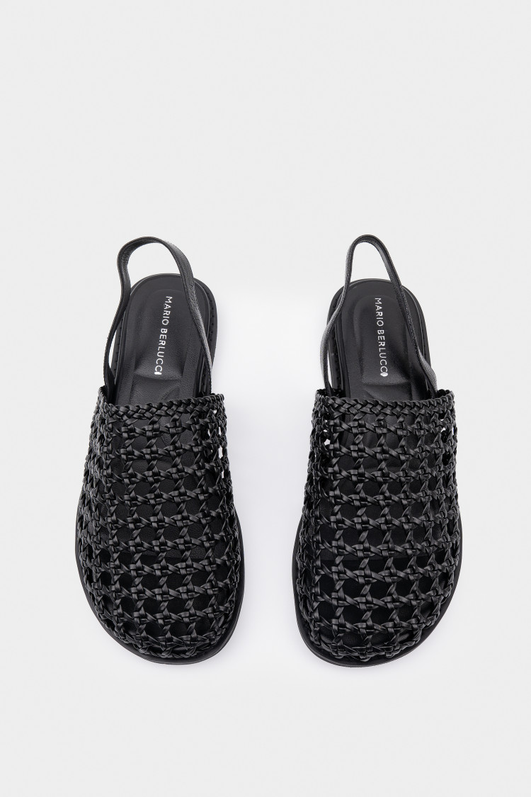 Сандалии из натуральной кожи